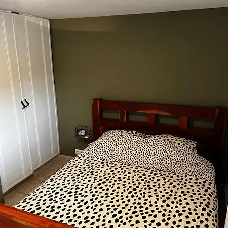 Casa El Girasol, Rustig Gelegen Kindvriendelijke 10 P Villa Montroy
