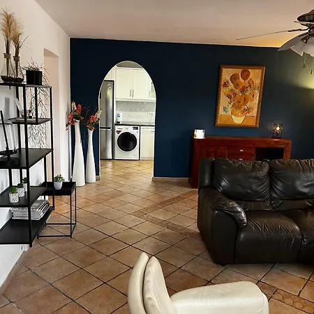 Casa El Girasol, Rustig Gelegen Kindvriendelijke 10 P Villa